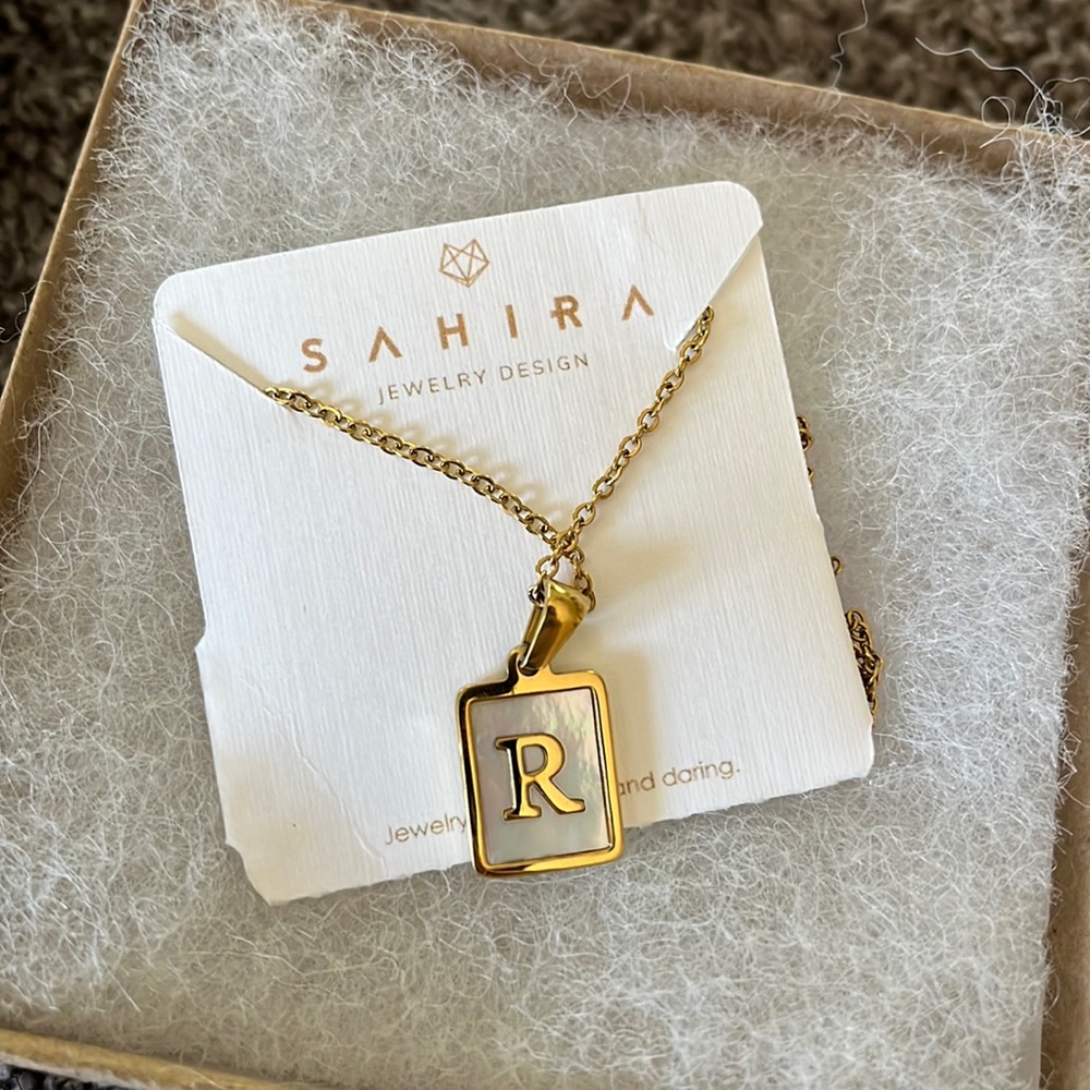 Sahira Mother of Pearl Necklace - letter R